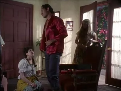 హార్నీ మిల్ఫ్ తాజా కమ్ తింటుంది